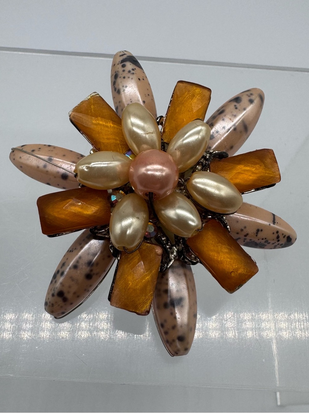Vintage Lucite Floral Brooch Faux Pearl Speckled Bead Retro Pin
